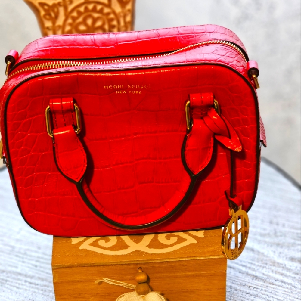 Henri Bendel red mini satchel